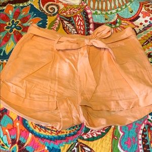 Linen shorts
